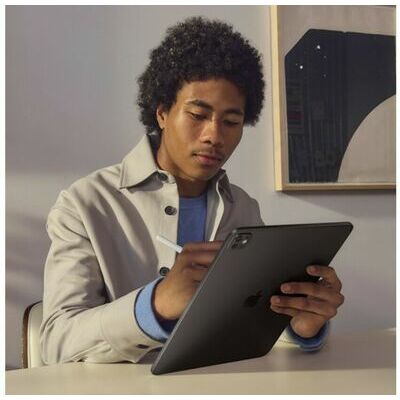Apple iPad Pro 13-inch (M5), 2 TB, Silver - front and back view
